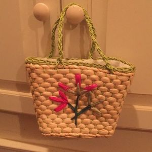 Small Straw purse